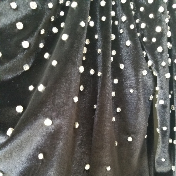 RETROFETE Velvet Embellished One Shoulder Bodysuit - Picture 10 of 16